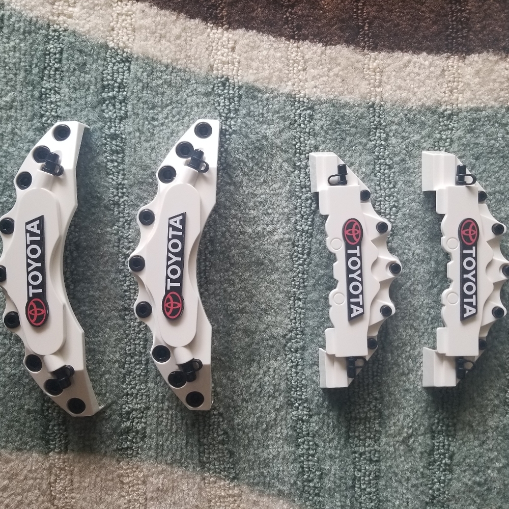 Caliper covers (Toyota)